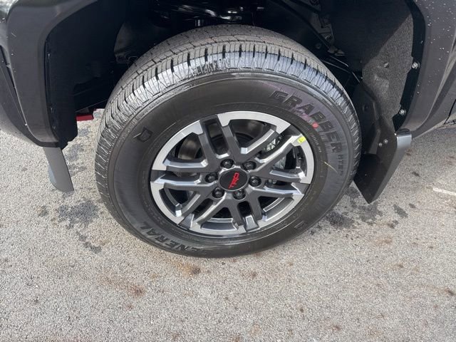 New 2025 Toyota Tacoma TRD Sport image 9