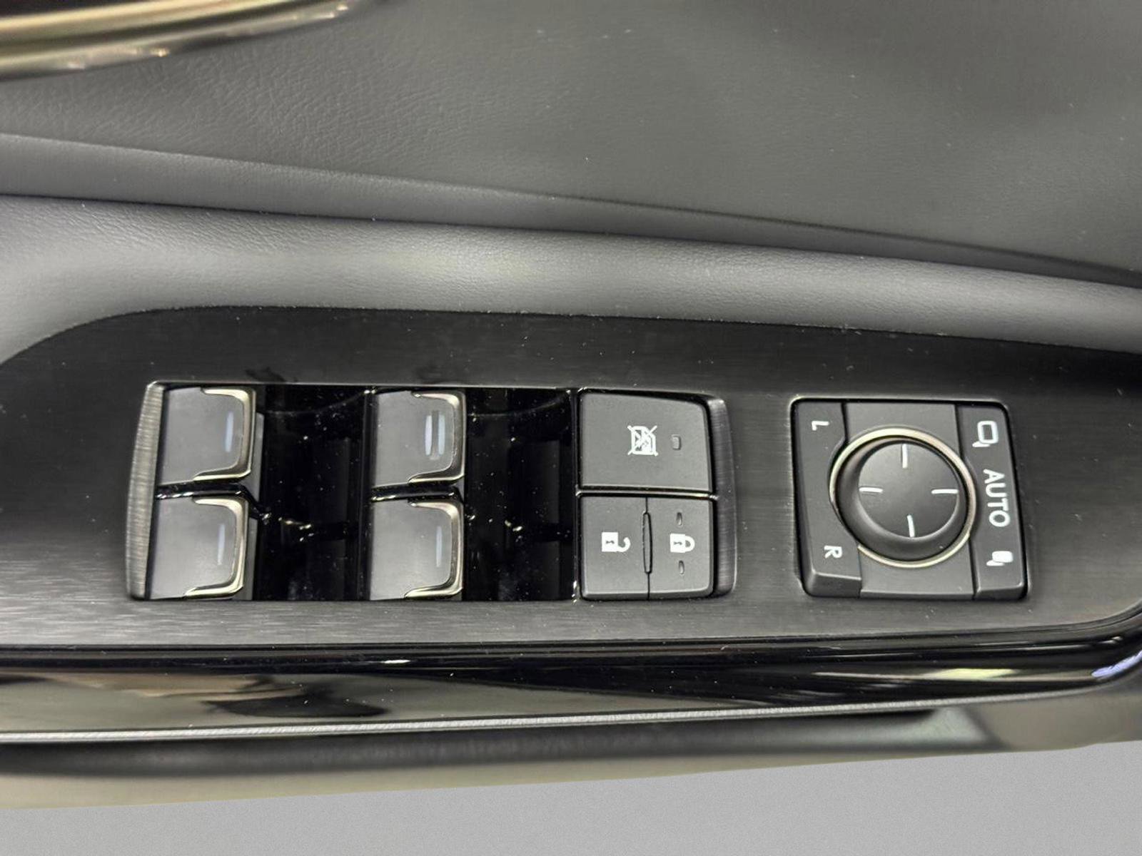 Used 2023 Lexus ES 350 F Sport w/ Protection Package (P2) image 21