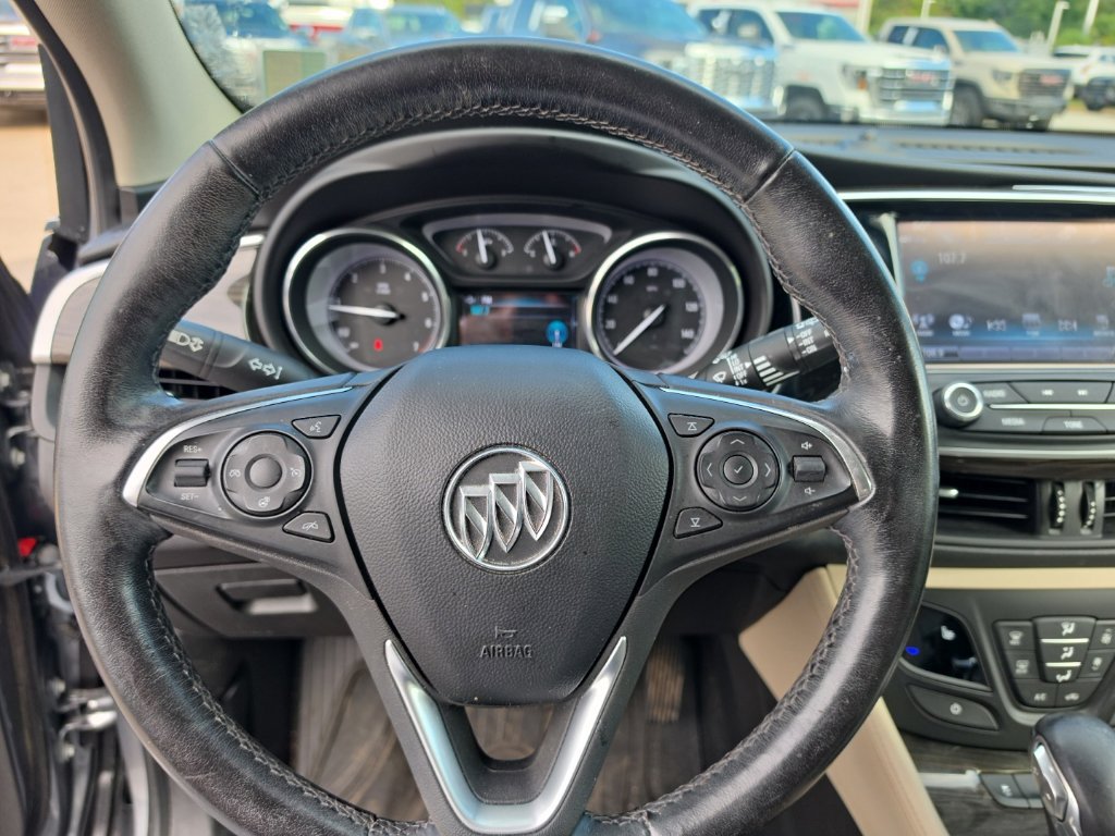Used 2020 Buick Envision Essence w/ LPO, Cargo Package FWD image 17