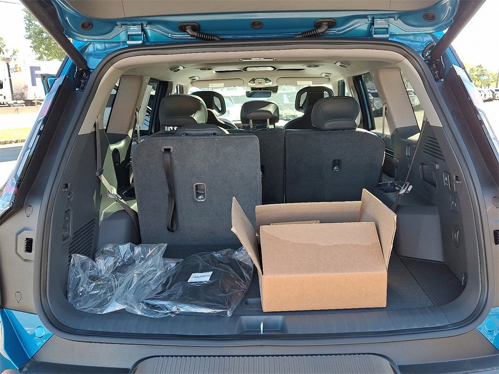 New 2026 Kia EV9 Wind image 16