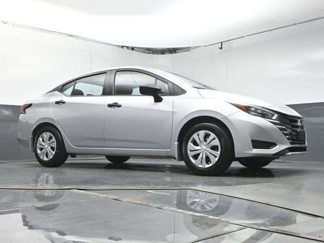 Used 2025 Nissan Versa S w/ Trunk Package FWD image 30