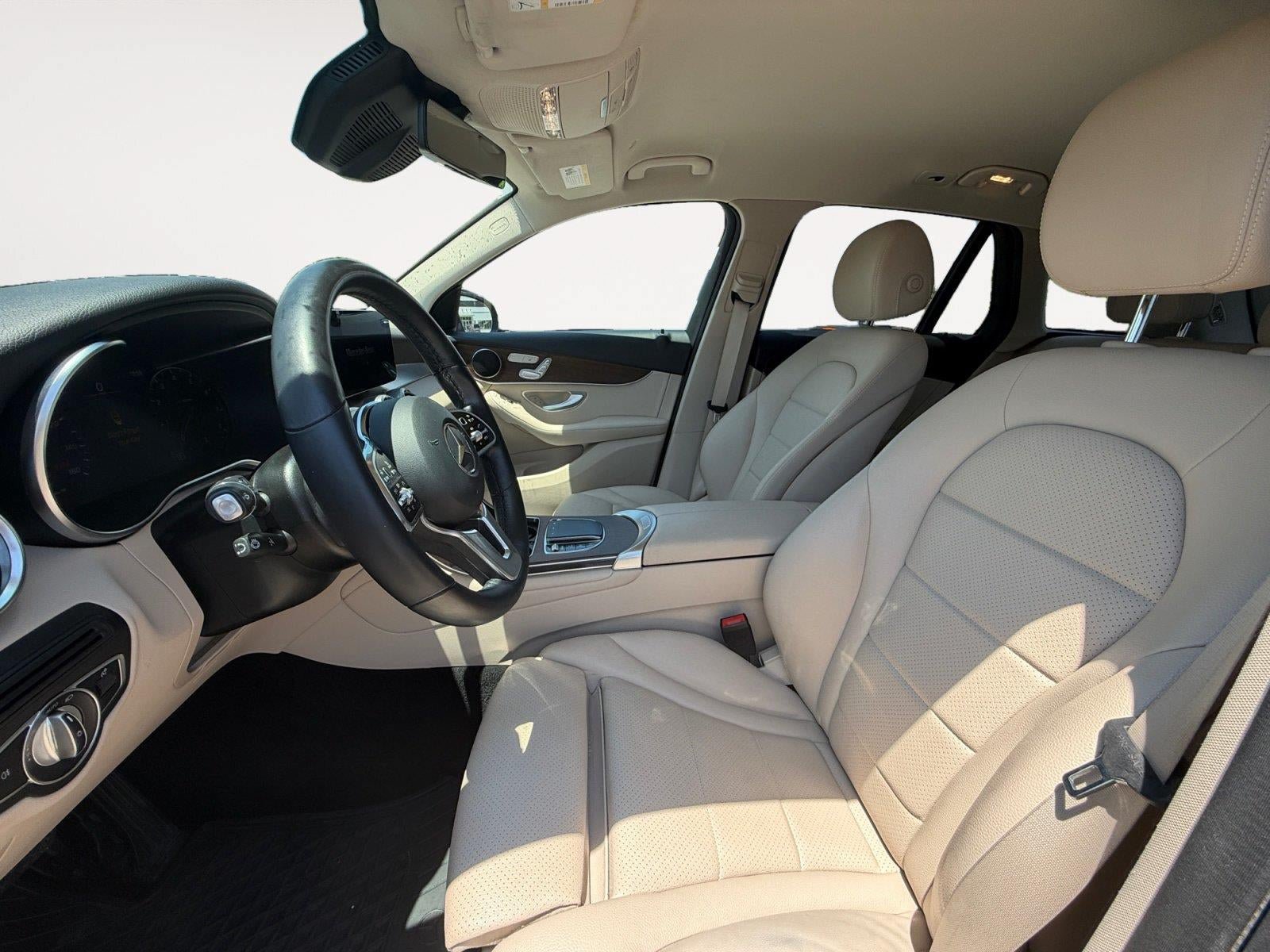 Used 2022 Mercedes-Benz GLC 300 4MATIC image 9