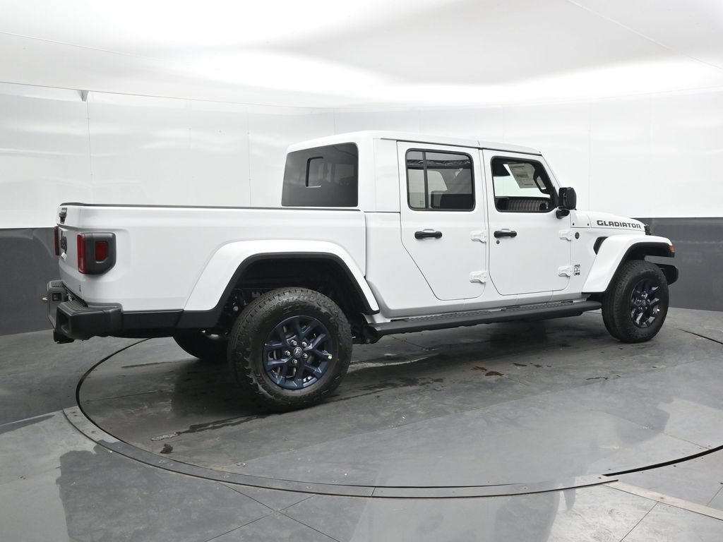 New 2026 Jeep Gladiator Sport AWD/4WD image 4