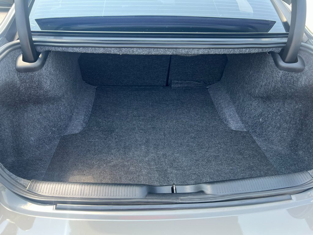 Used 2023 Dodge Charger SXT image 13