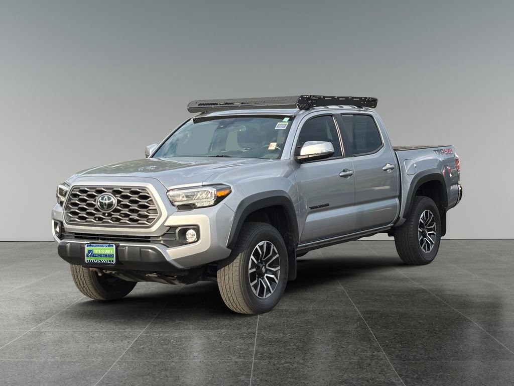 Used 2020 Toyota Tacoma TRD Off-Road w/ Blackout Package AWD/4WD image 3