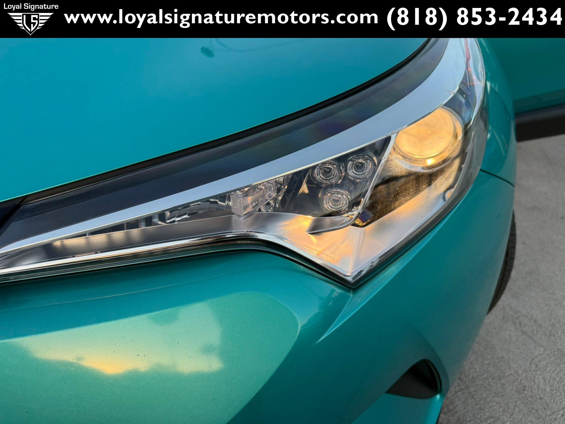 Used 2018 Toyota C-HR XLE FWD image 34