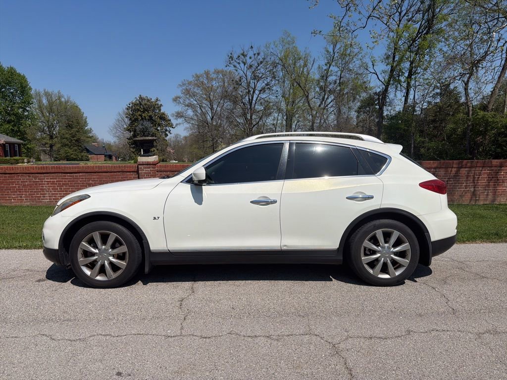 Used 2015 INFINITI QX50 Journey w/ Premium Package image 2