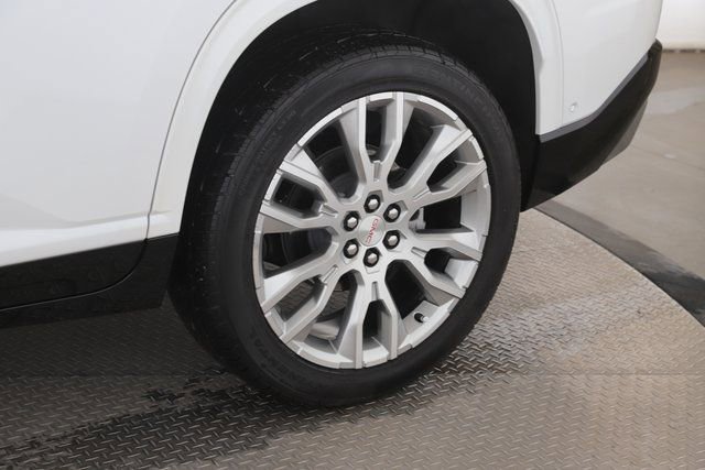 Used 2025 GMC Acadia Denali w/ Super Cruise Package image 14