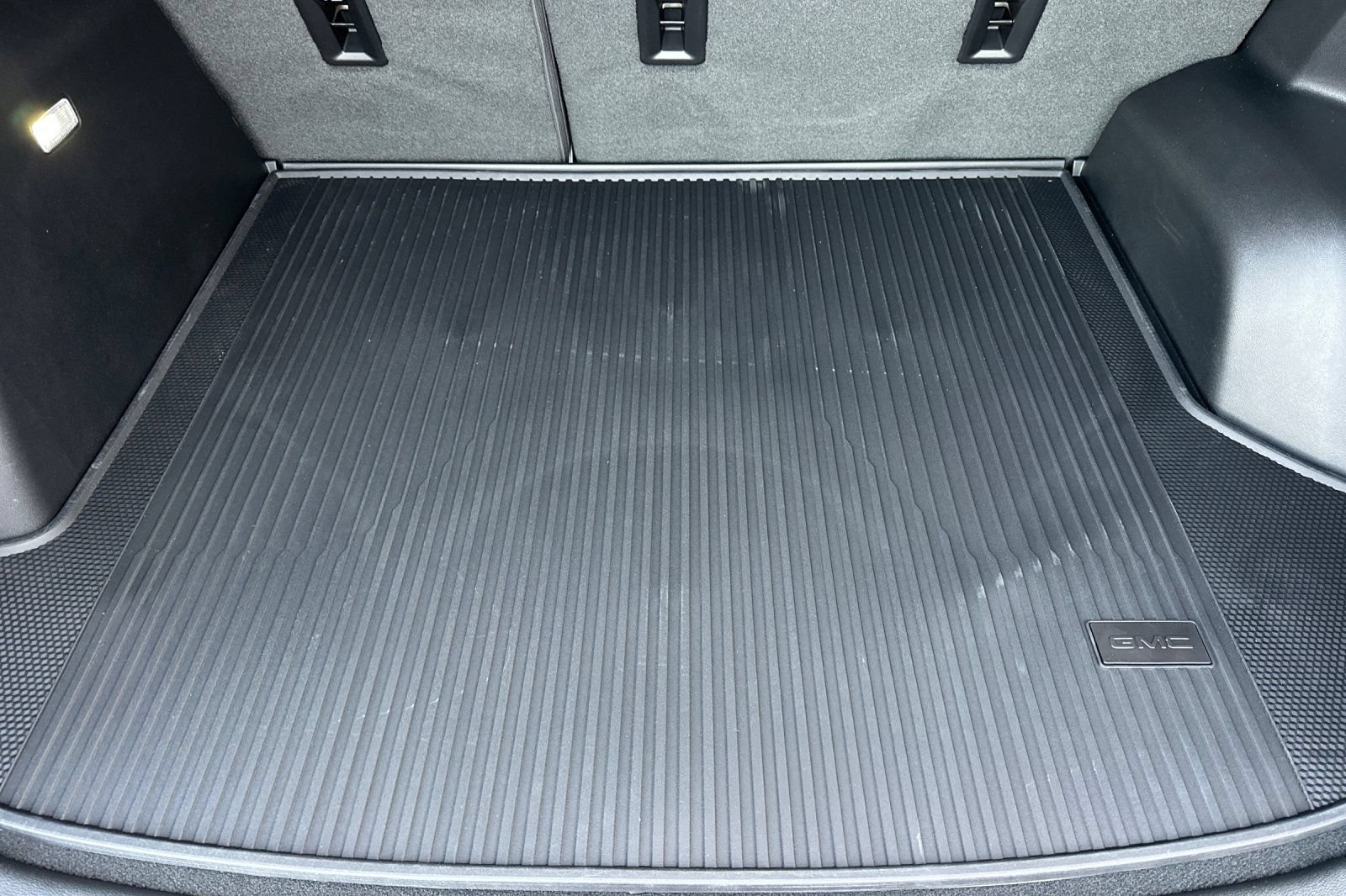 New 2026 GMC Terrain Denali w/ LPO, Floor Liner Package AWD/4WD image 16