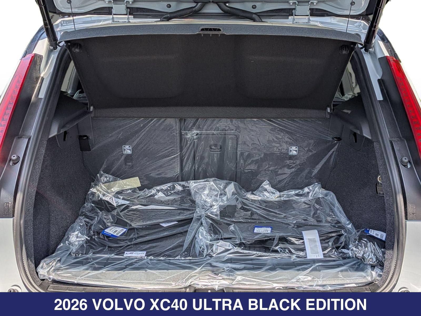 New 2026 Volvo XC40 B5 Ultra w/ Protection Package Premier AWD/4WD image 7