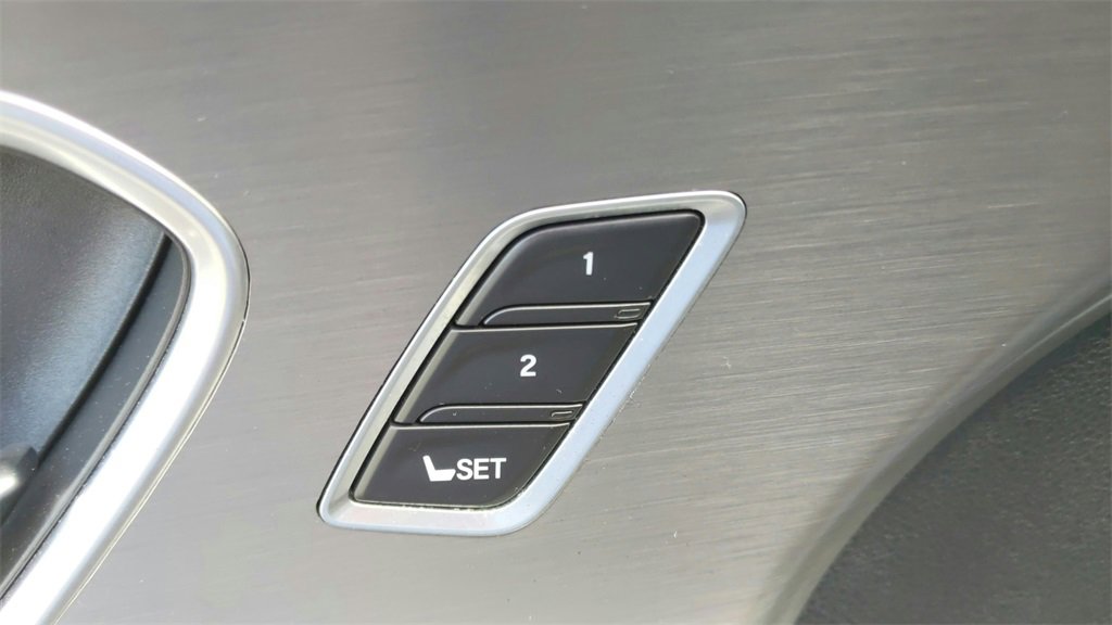 Used 2019 Acura RDX A-Spec image 17