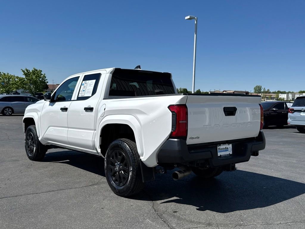 Used 2024 Toyota Tacoma SR AWD/4WD image 5