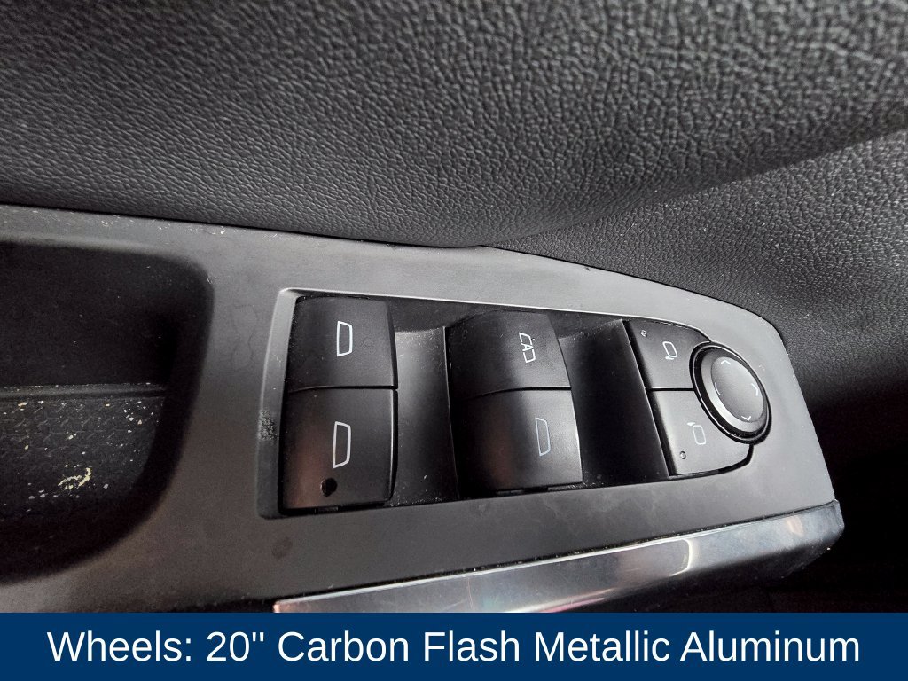 Used 2025 Chevrolet Traverse LT w/ Sun and Wheel Package FWD image 25