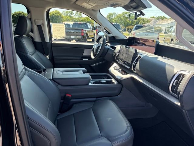 New 2026 Ford Expedition Active AWD/4WD image 28