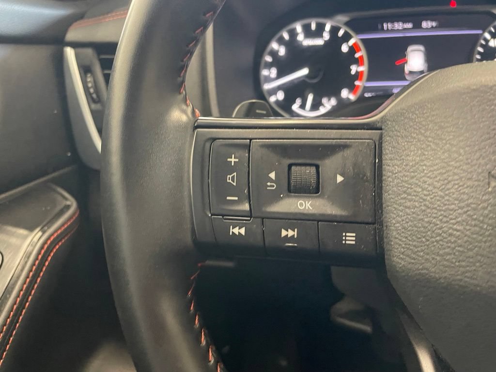 Used 2025 Nissan Rogue SV AWD/4WD image 12