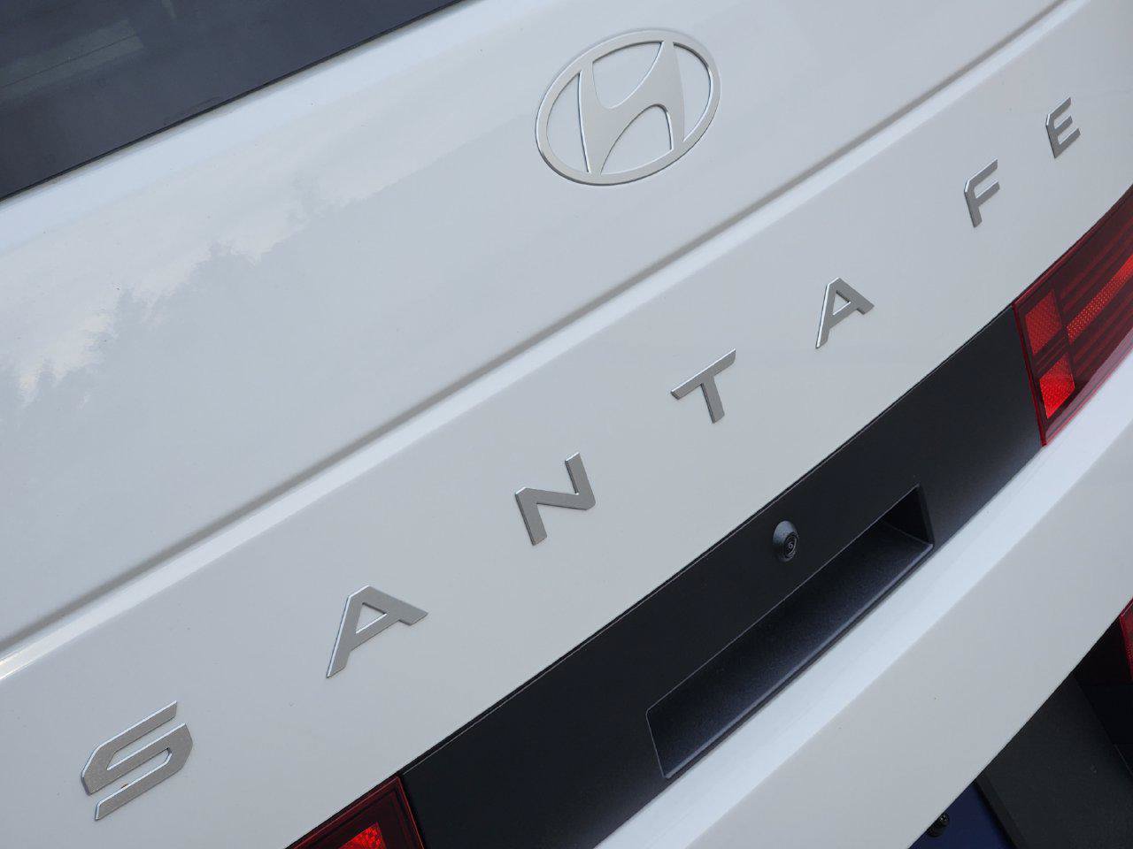 New 2026 Hyundai Santa Fe SEL FWD image 8