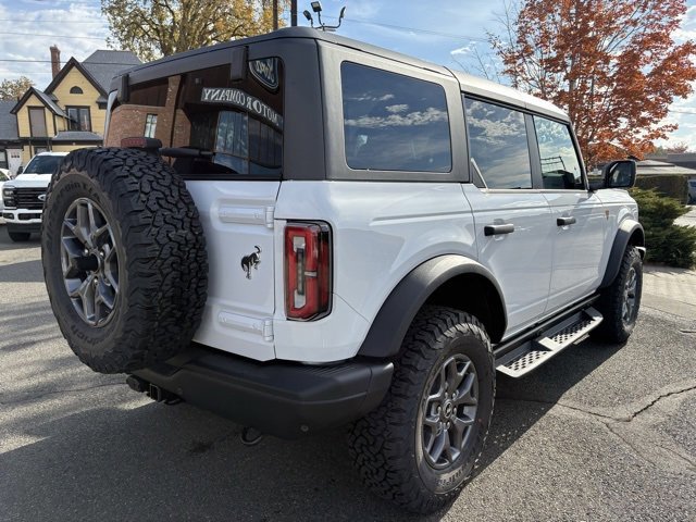 New 2025 Ford Bronco Badlands image 3