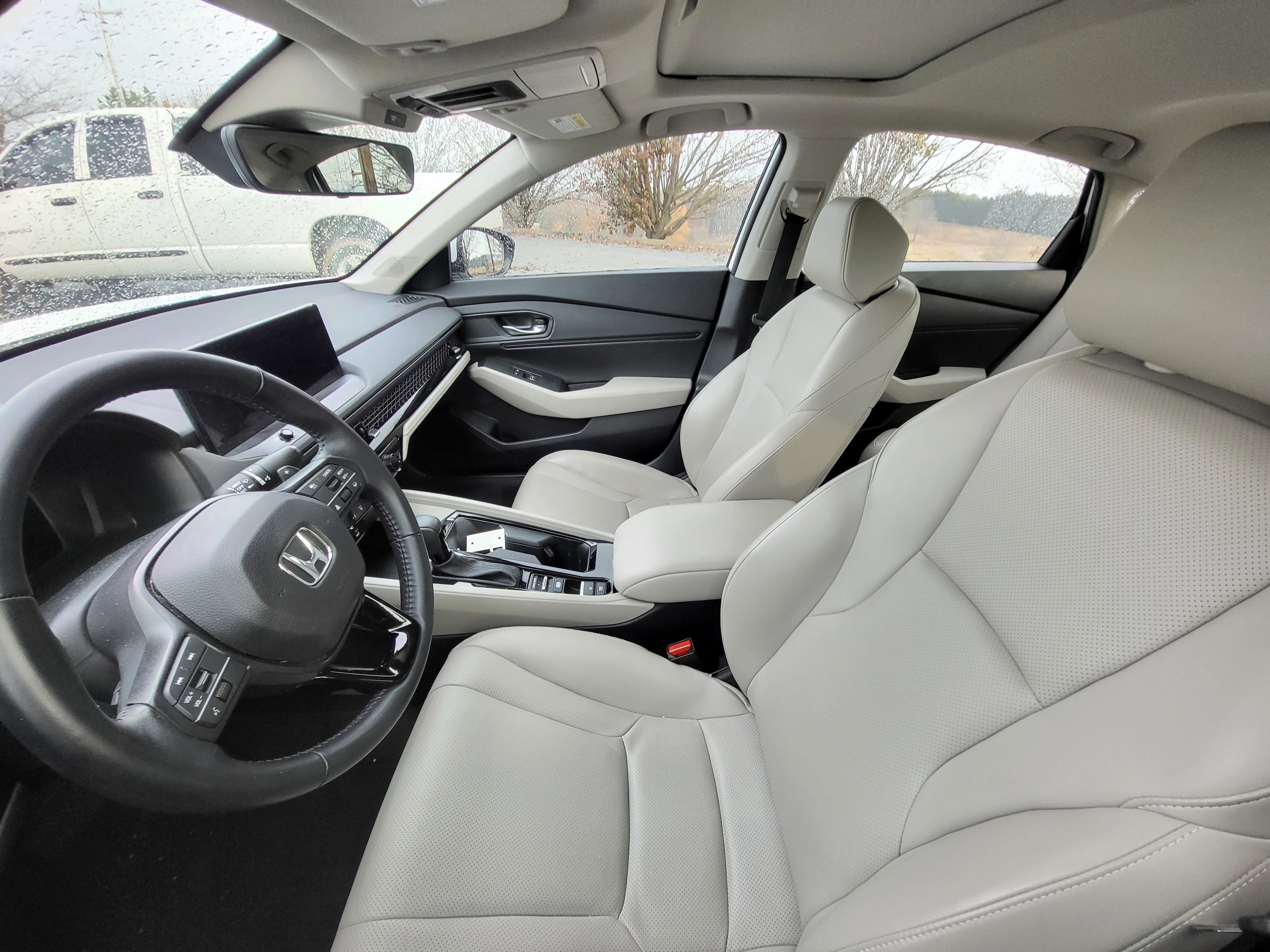 New 2024 Honda Accord EX-L image 10