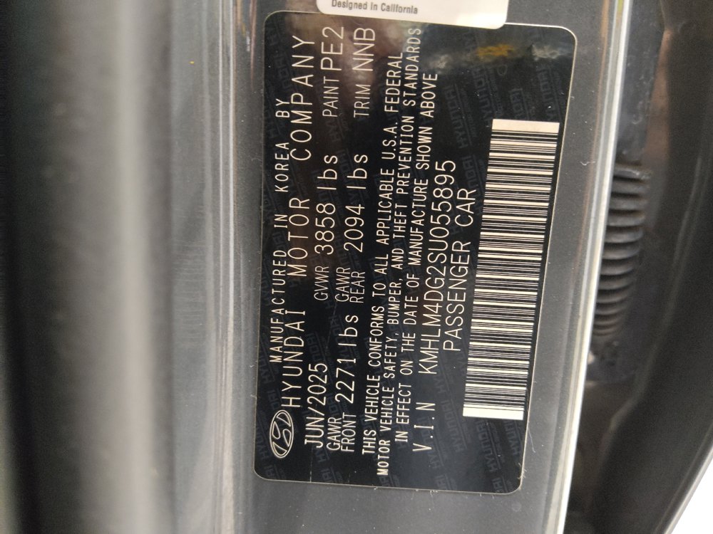 Used 2025 Hyundai Elantra Sport FWD image 33