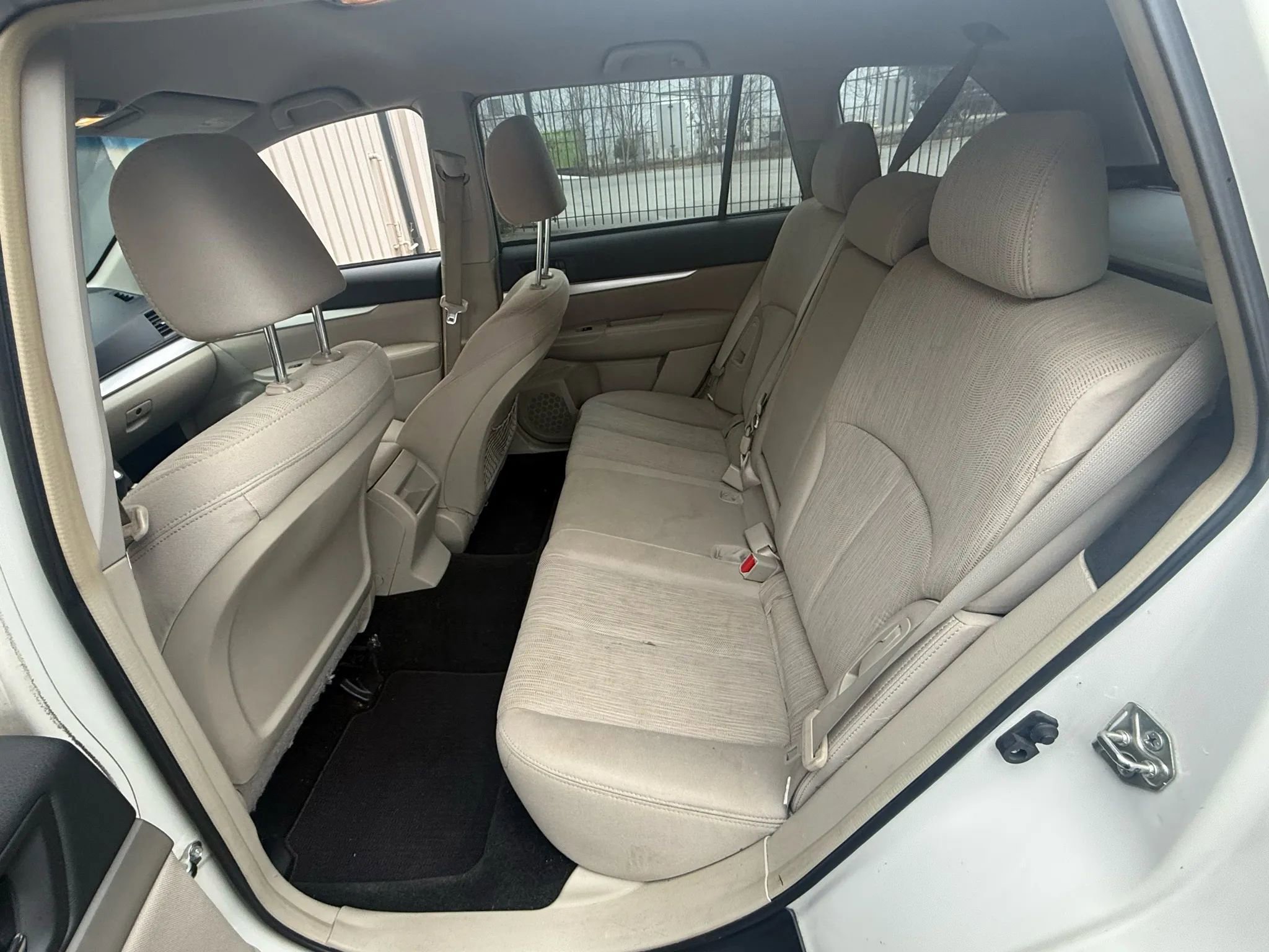 Used 2013 Subaru Outback 2.5i Premium image 14