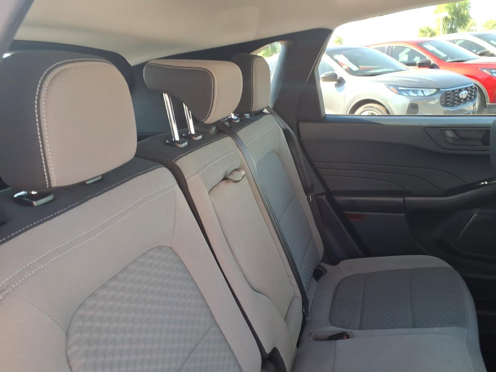 Certified 2022 Ford Escape SE w/ SE Sport Appearance Package FWD image 15