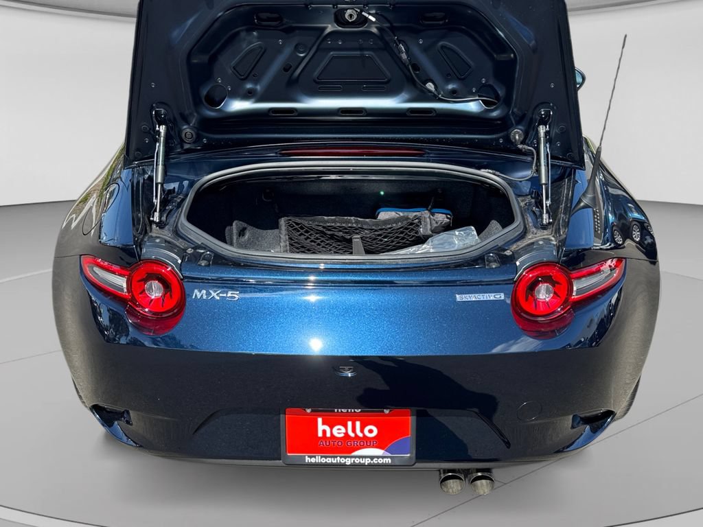 New 2026 MAZDA MX-5 Miata Club w/ Interior Package RWD image 9