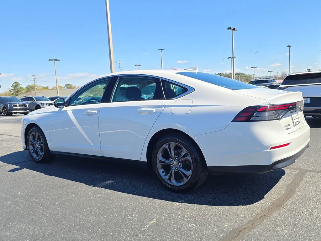 Used 2023 Honda Accord EX image 5
