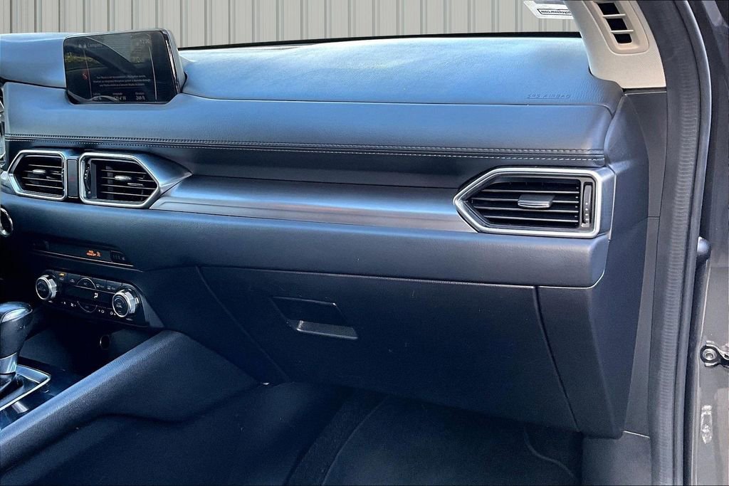 Used 2018 MAZDA CX-5 Touring image 13