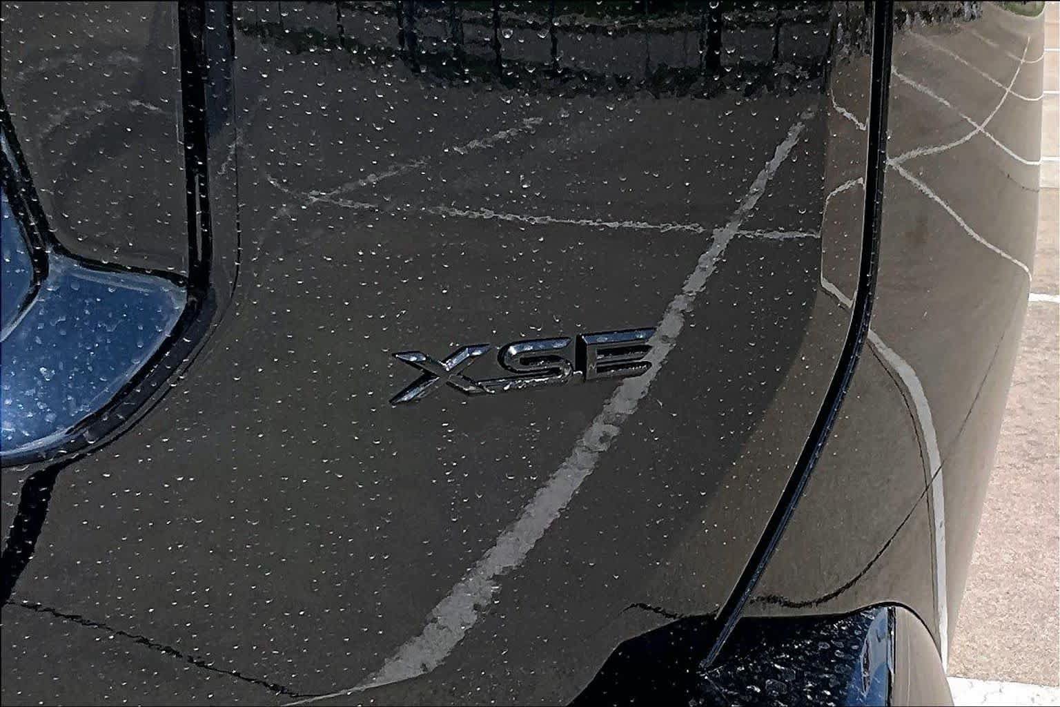 New 2026 Toyota RAV4 XSE AWD/4WD image 15