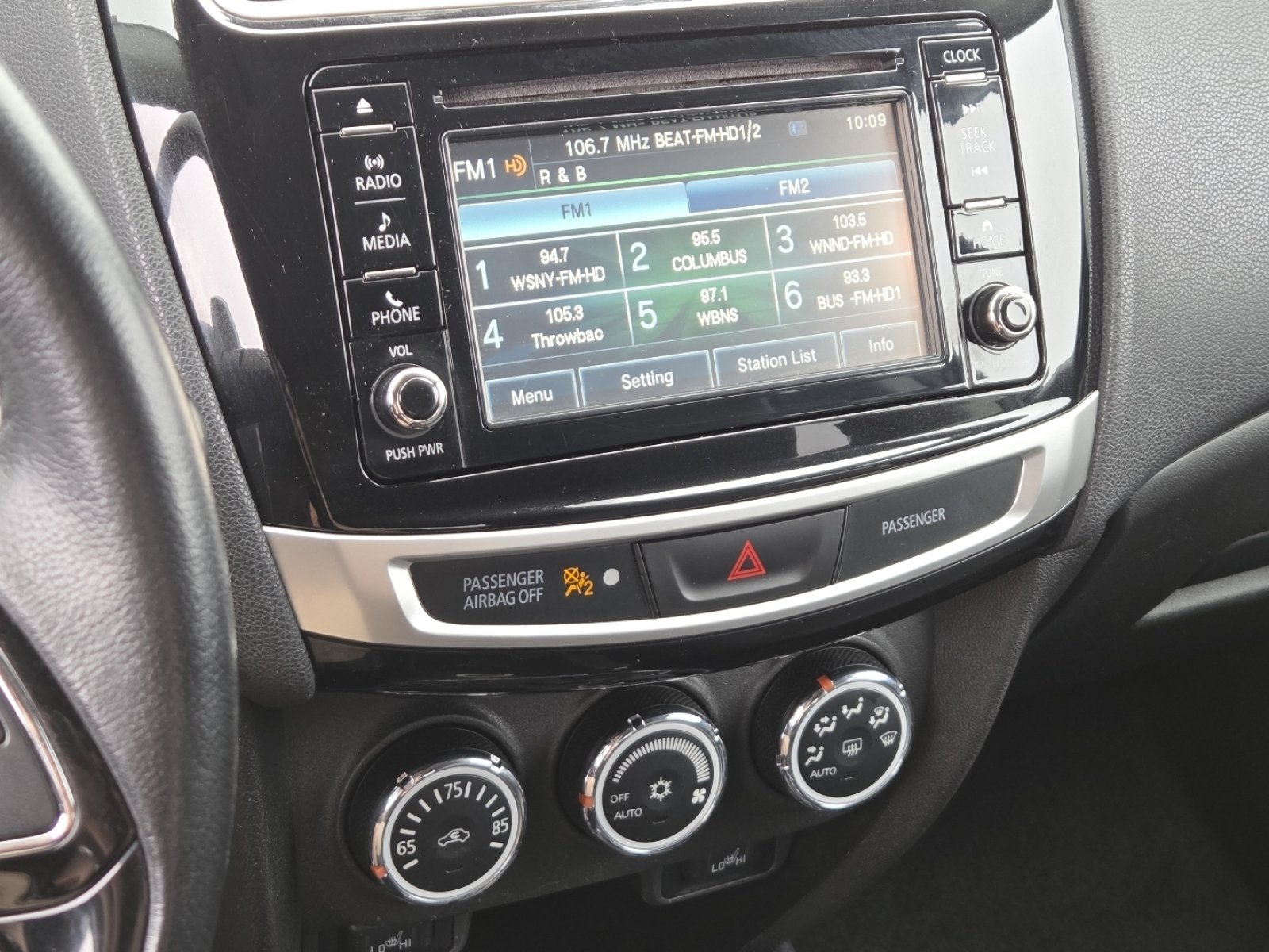 Used 2017 Mitsubishi Outlander Sport SEL AWD/4WD image 26
