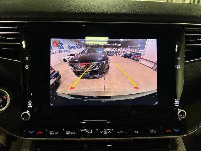 Used 2024 Jeep Wagoneer L 4WD w/ Premium Group I image 15