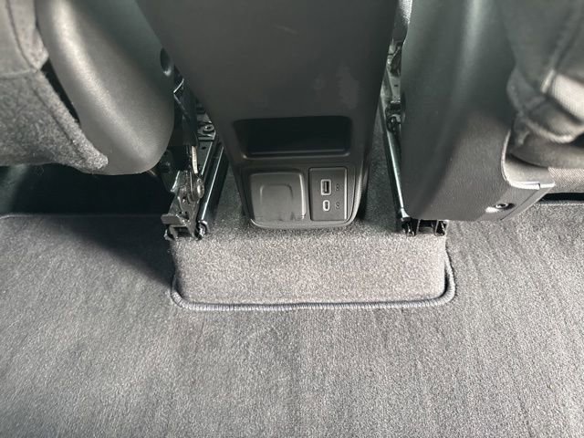 Used 2023 Chevrolet TrailBlazer LT w/ Convenience Package FWD image 34
