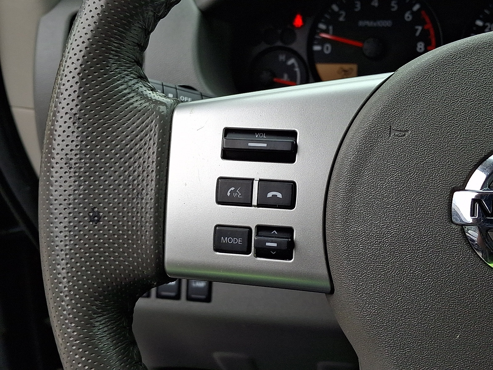 Certified 2019 Nissan Frontier SV w/ Value Truck Package AWD/4WD image 21