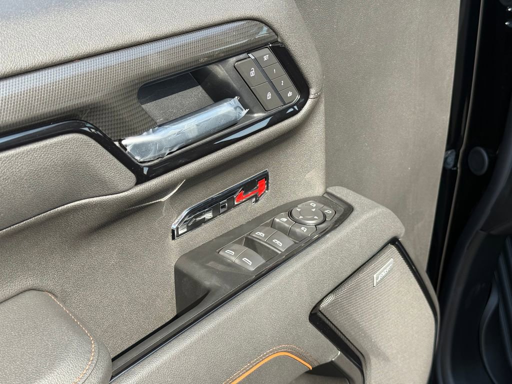 New 2026 GMC Sierra 1500 AT4 w/ AT4 Premium Package AWD/4WD image 19
