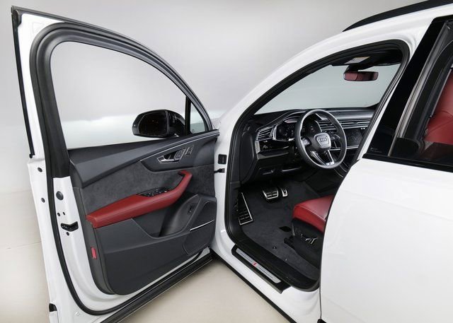 New 2026 Audi SQ7 Premium Plus image 26