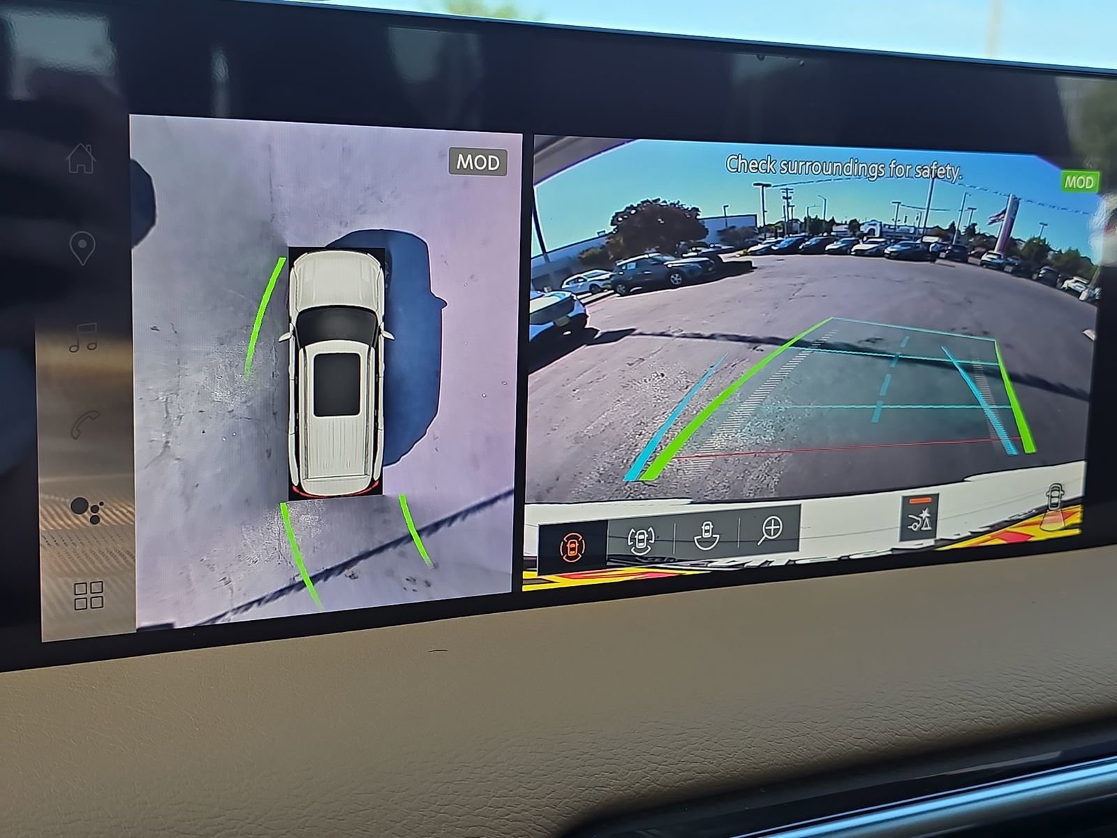 New 2026 Nissan Armada SL image 17