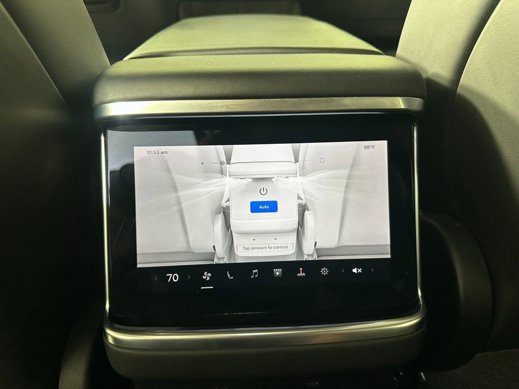 Used 2022 Tesla Model X image 23
