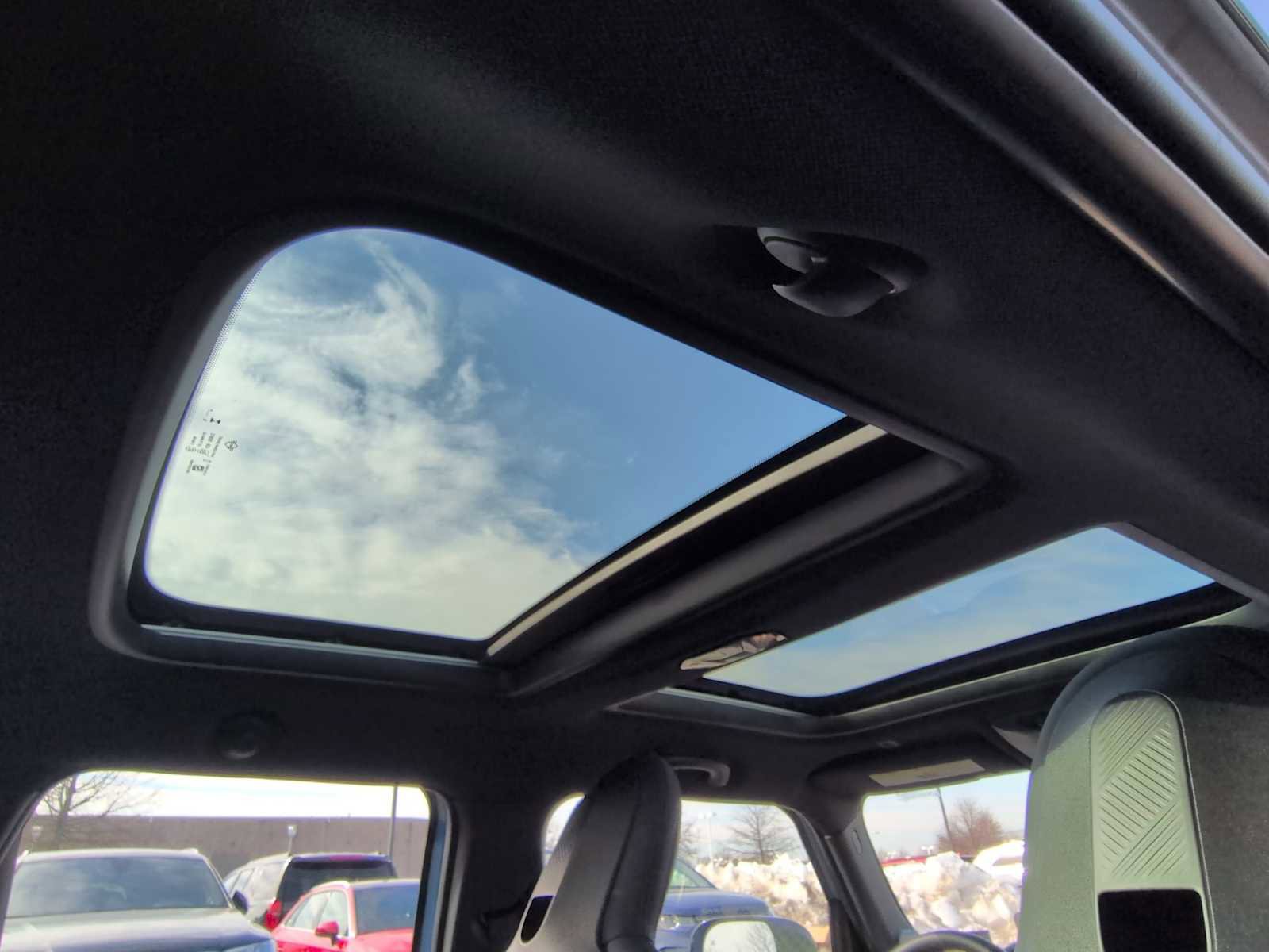 Used 2025 MINI Cooper S image 23