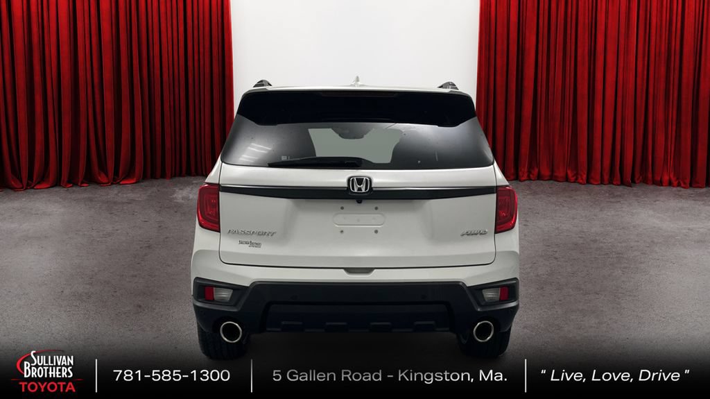 Used 2025 Honda Passport EX-L image 6