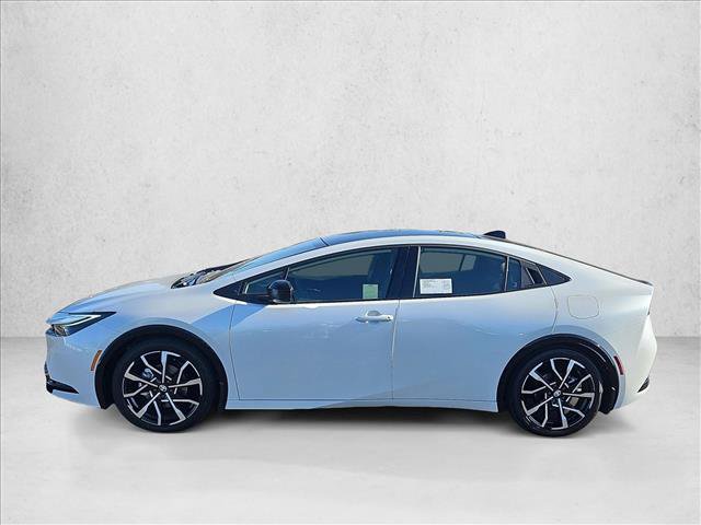 New 2027 Toyota Prius Plug-In Hybrid FWD image 5