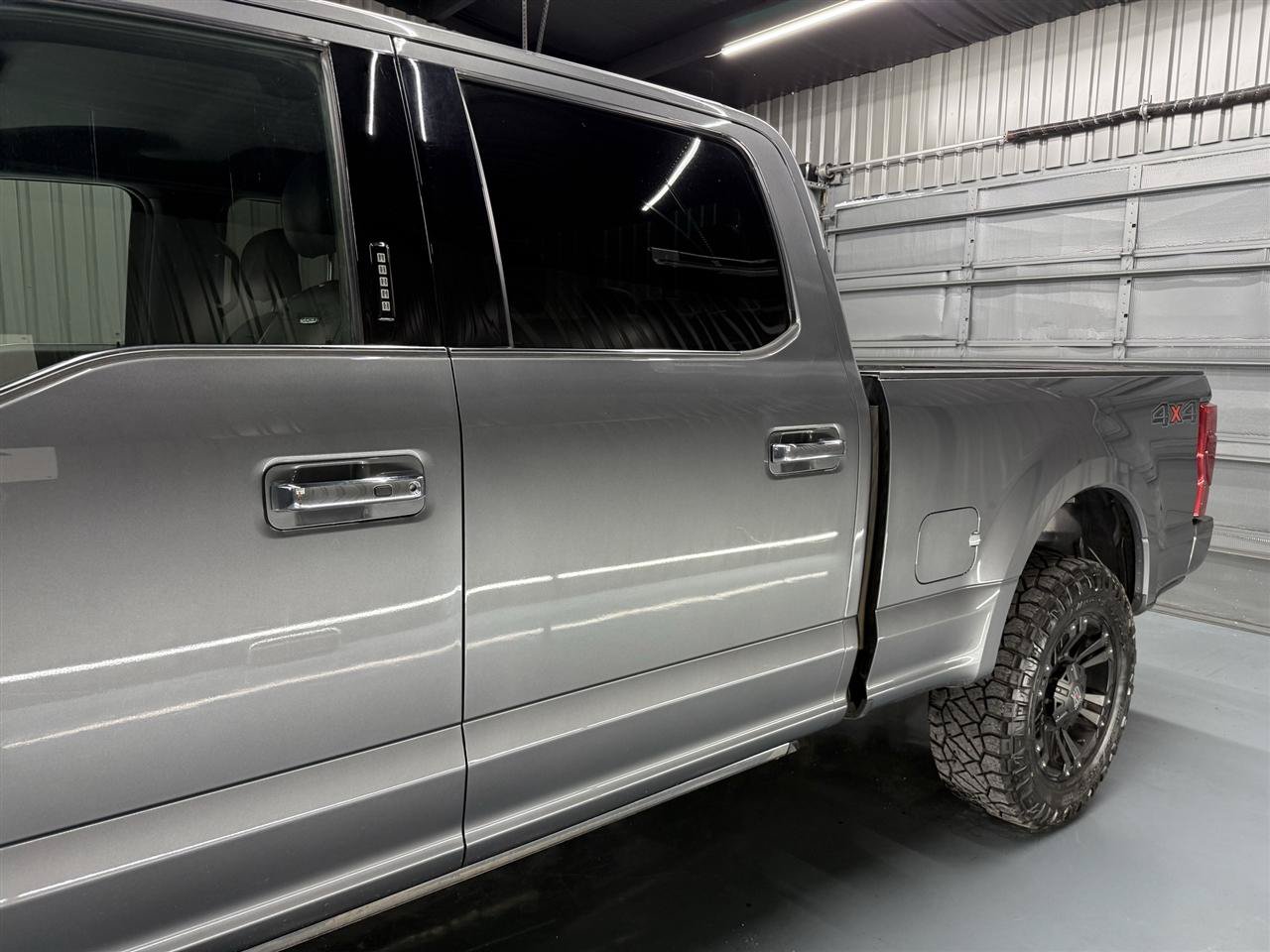 Used 2022 Ford F250 Platinum AWD/4WD image 6