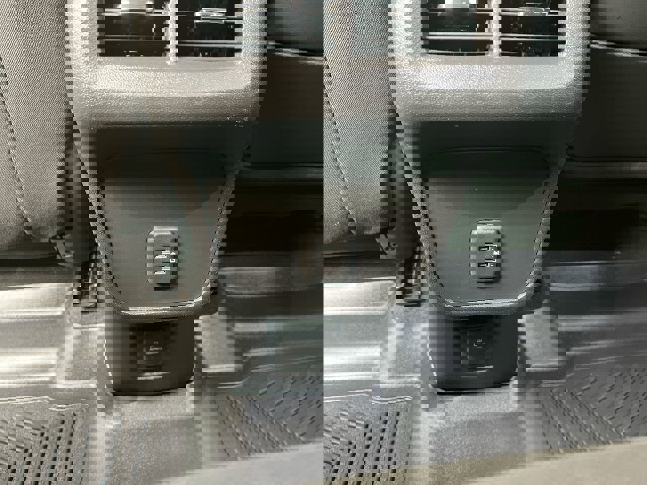 Used 2021 GMC Terrain SLE w/ Driver Convenience Package image 12