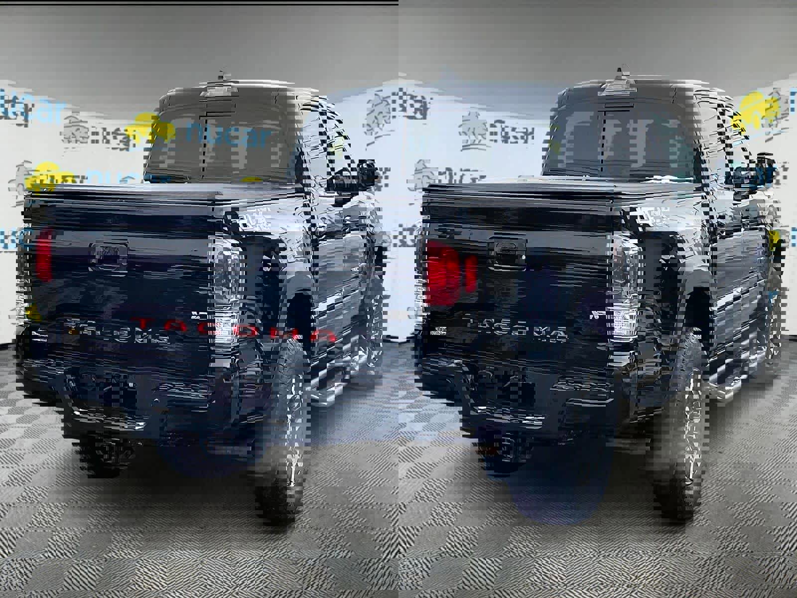 Used 2022 Toyota Tacoma TRD Off-Road image 6