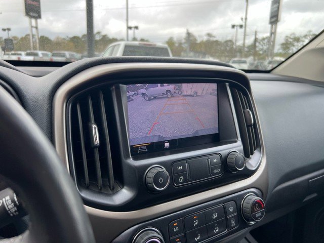 Used 2022 Chevrolet Colorado Z71 w/ Z71 Midnight Edition image 17