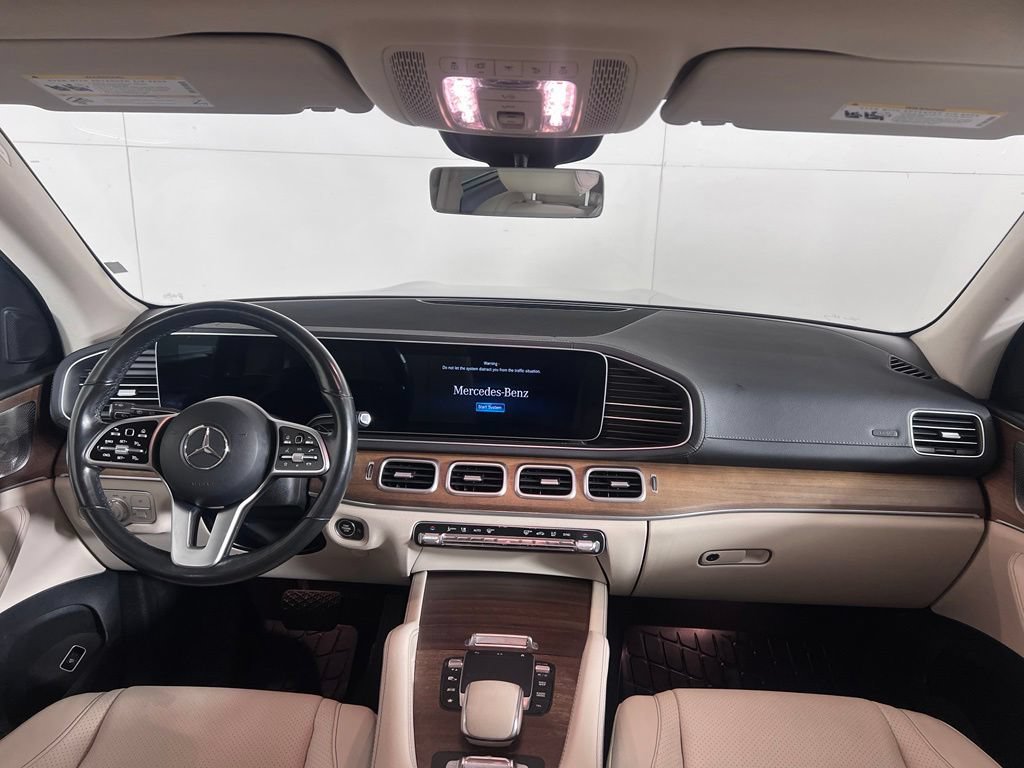 Used 2021 Mercedes-Benz GLS 450 4MATIC image 22