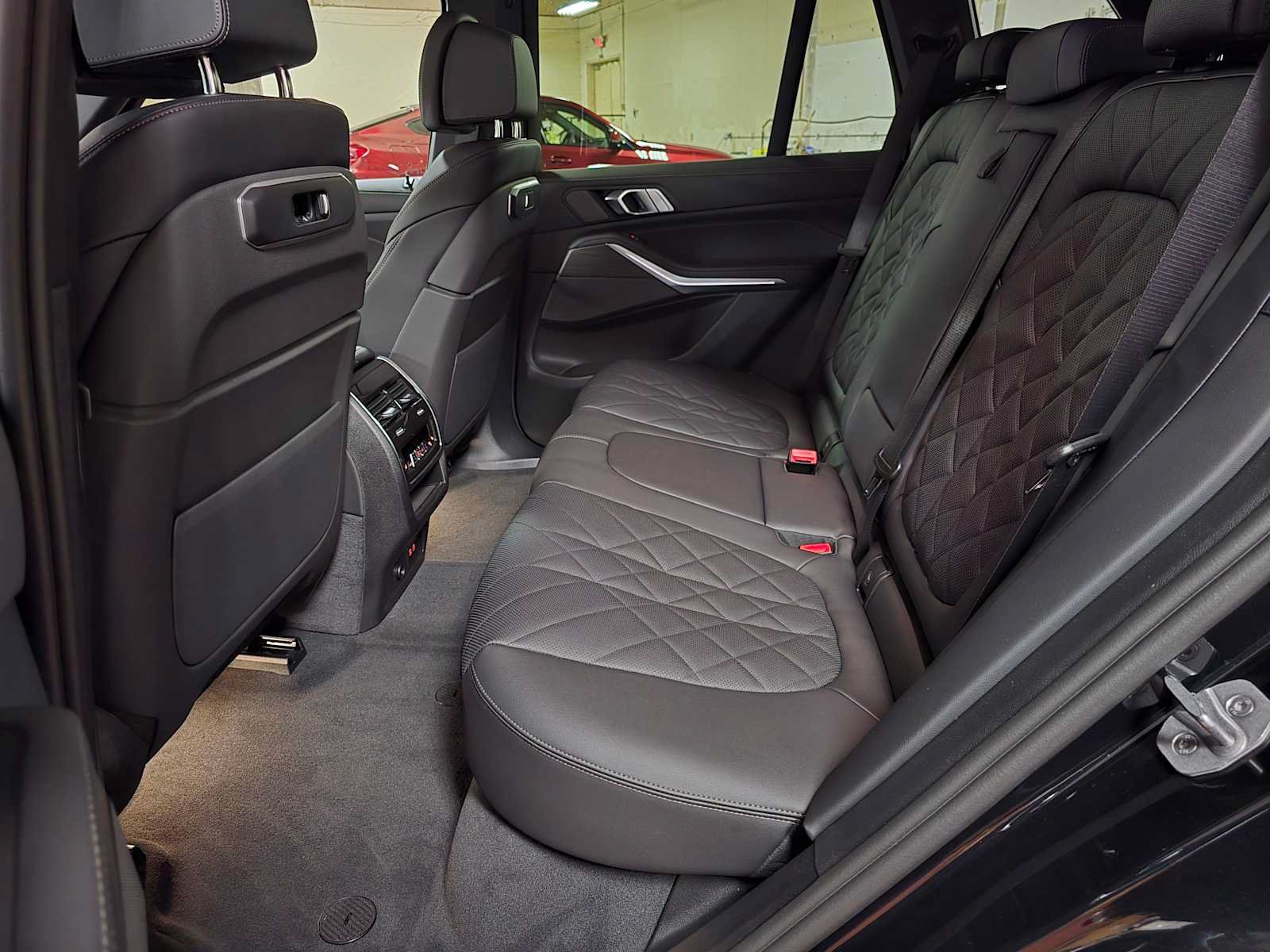 Used 2026 BMW X5 xDrive50e w/ M Sport Package AWD/4WD image 20