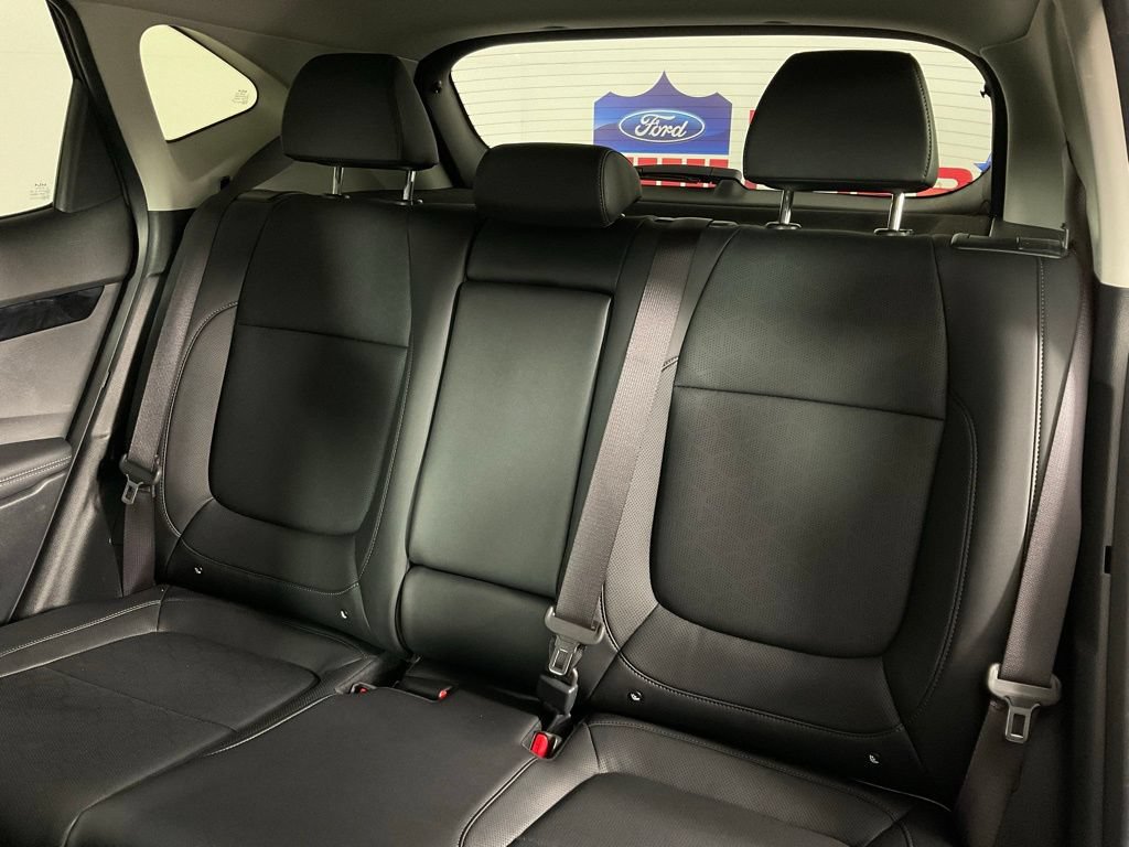Used 2024 Kia Seltos SX w/ SX Sunroof Package AWD/4WD image 16