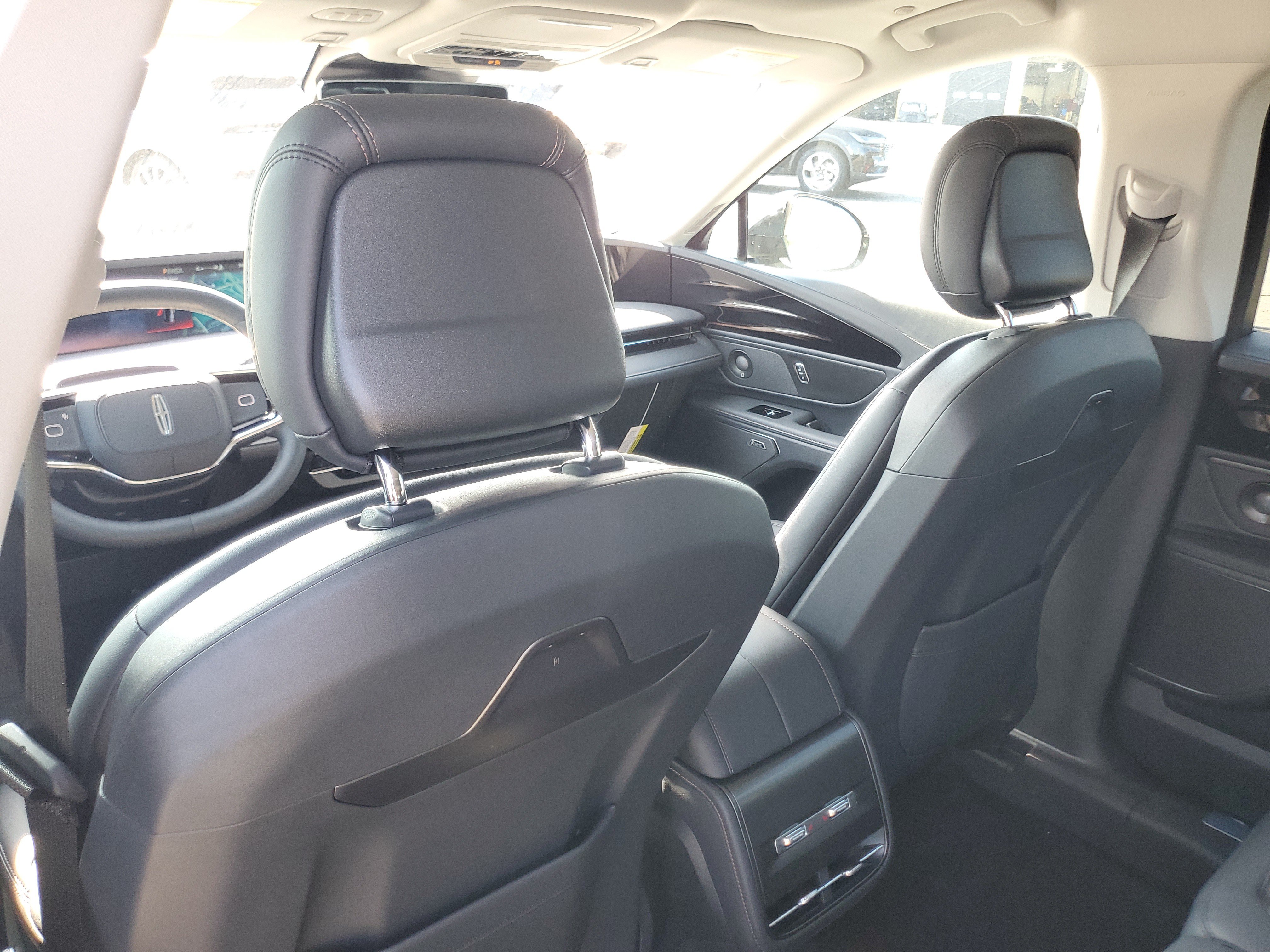 New 2026 Lincoln Nautilus Reserve w/ Jet Appearance Package AWD/4WD image 29