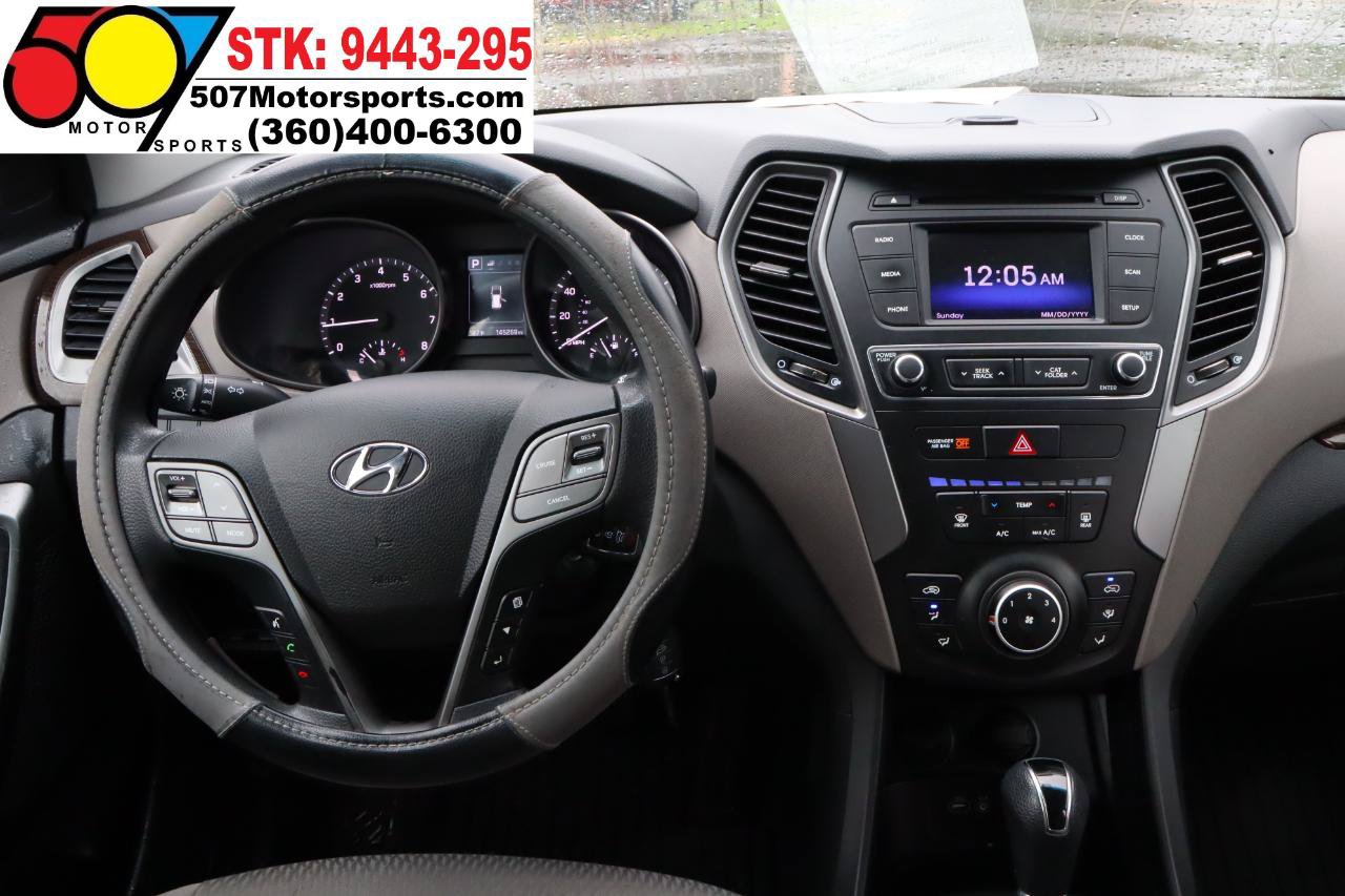 Used 2017 Hyundai Santa Fe Sport FWD image 19