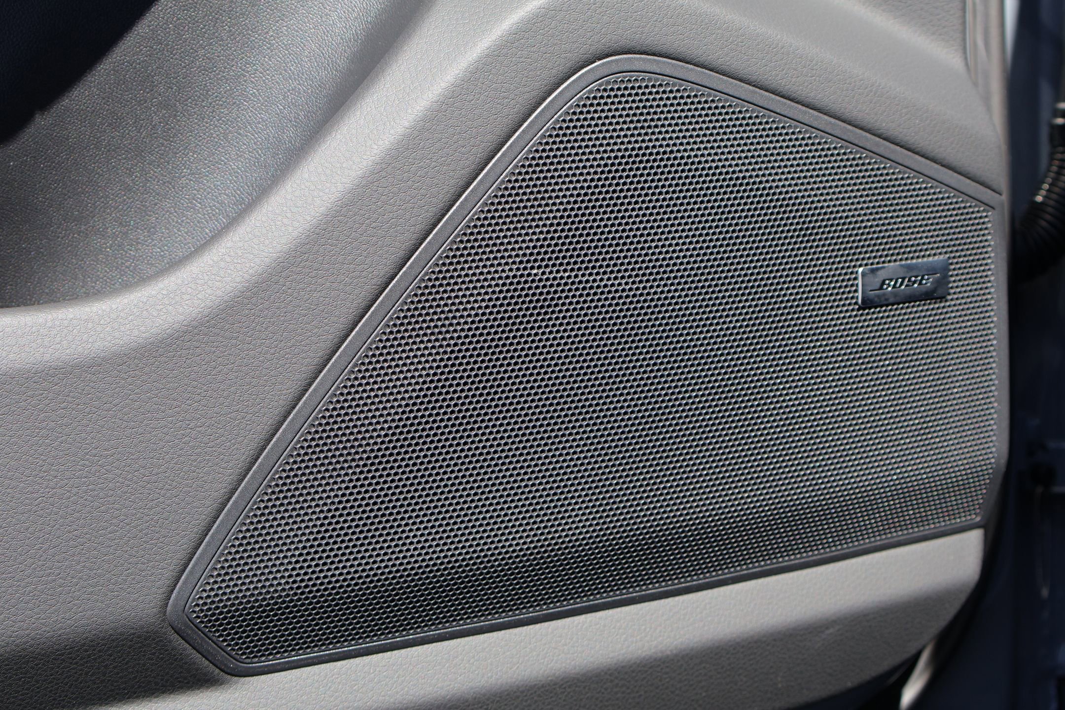 New 2026 Porsche Cayenne image 14